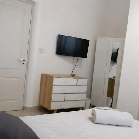 Midani كاتانيا