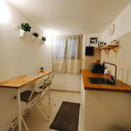 Apartment Midani *