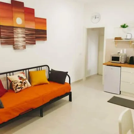 Apartment Midani *